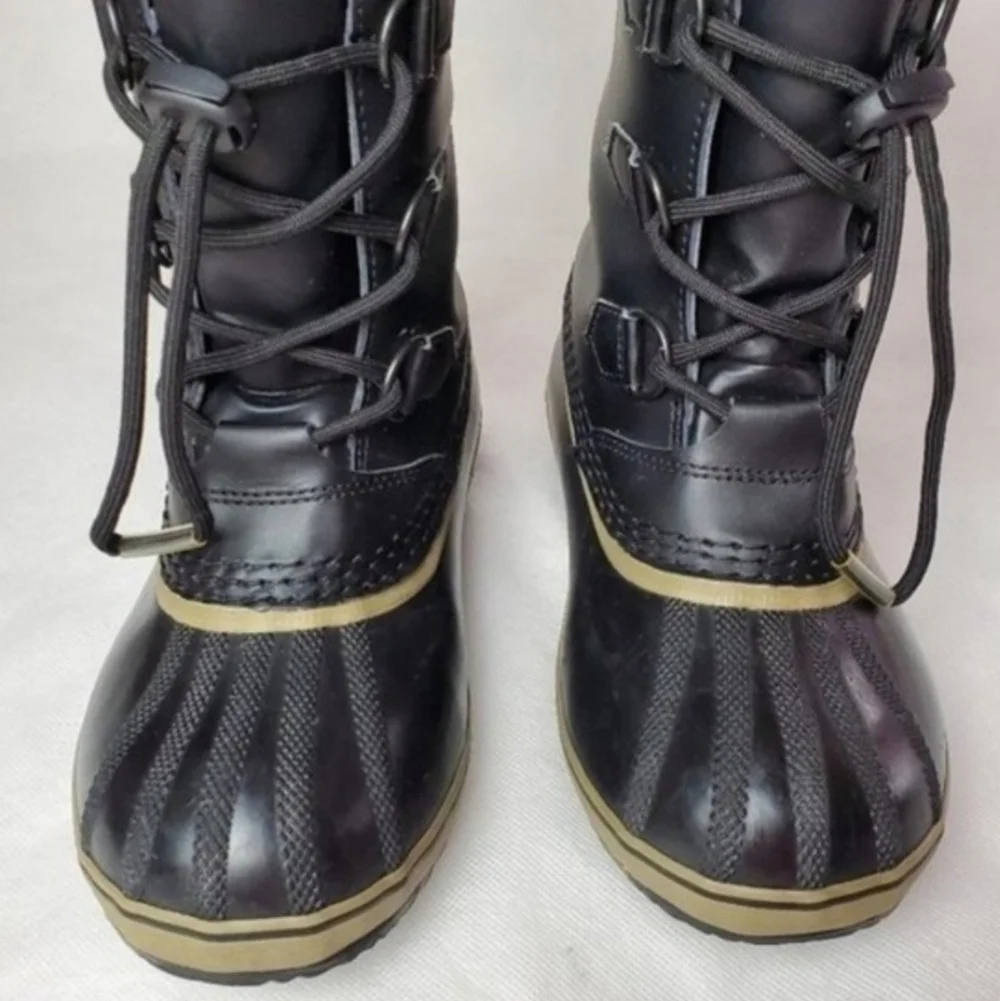 Sorel black waterproof snow boots